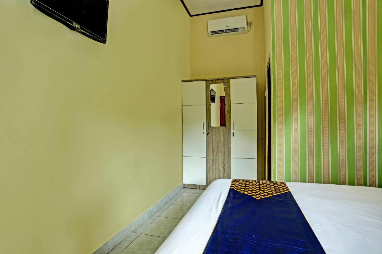 Spot On 91197 Pondok Rahayu Hotel Kerobokan Екстериор снимка
