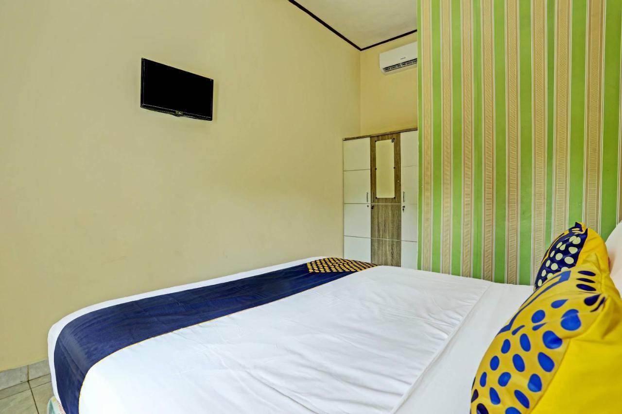 Spot On 91197 Pondok Rahayu Hotel Kerobokan Екстериор снимка